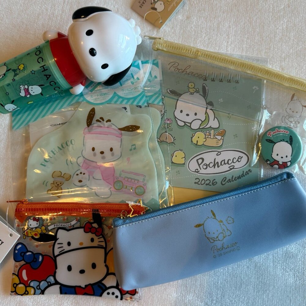 Sanrio Pochacco 7 piece Gift Bundle